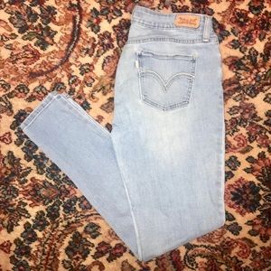 Levi’s Jeans - Light Wash, High-Waisted Jeggings